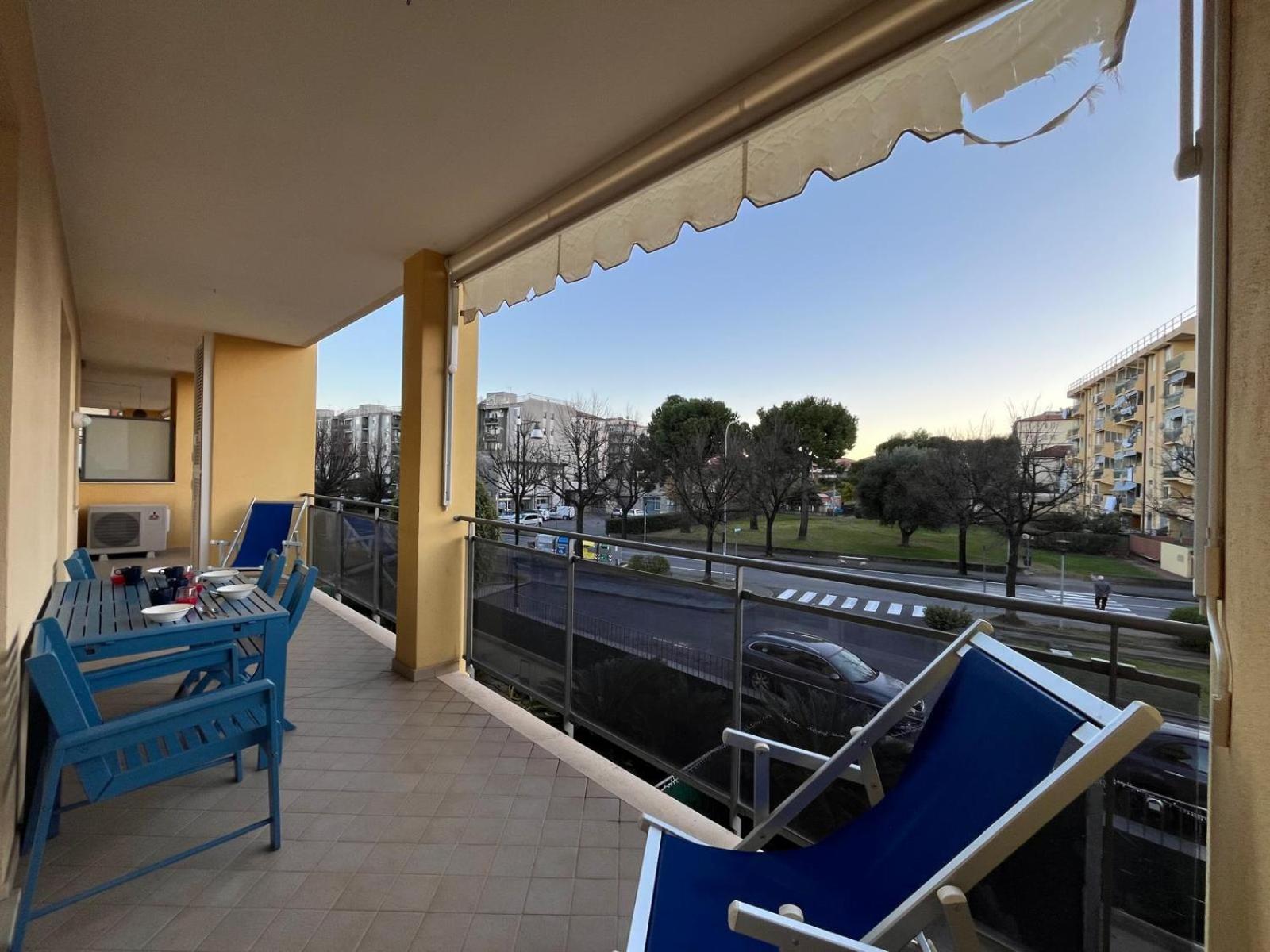 Dea Apartments Albenga Bagian luar foto
