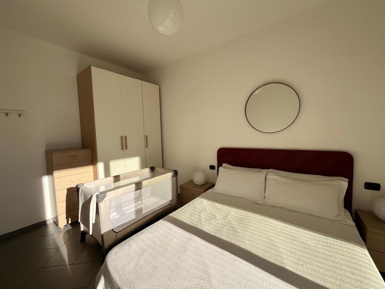 Dea Apartments Albenga Bagian luar foto