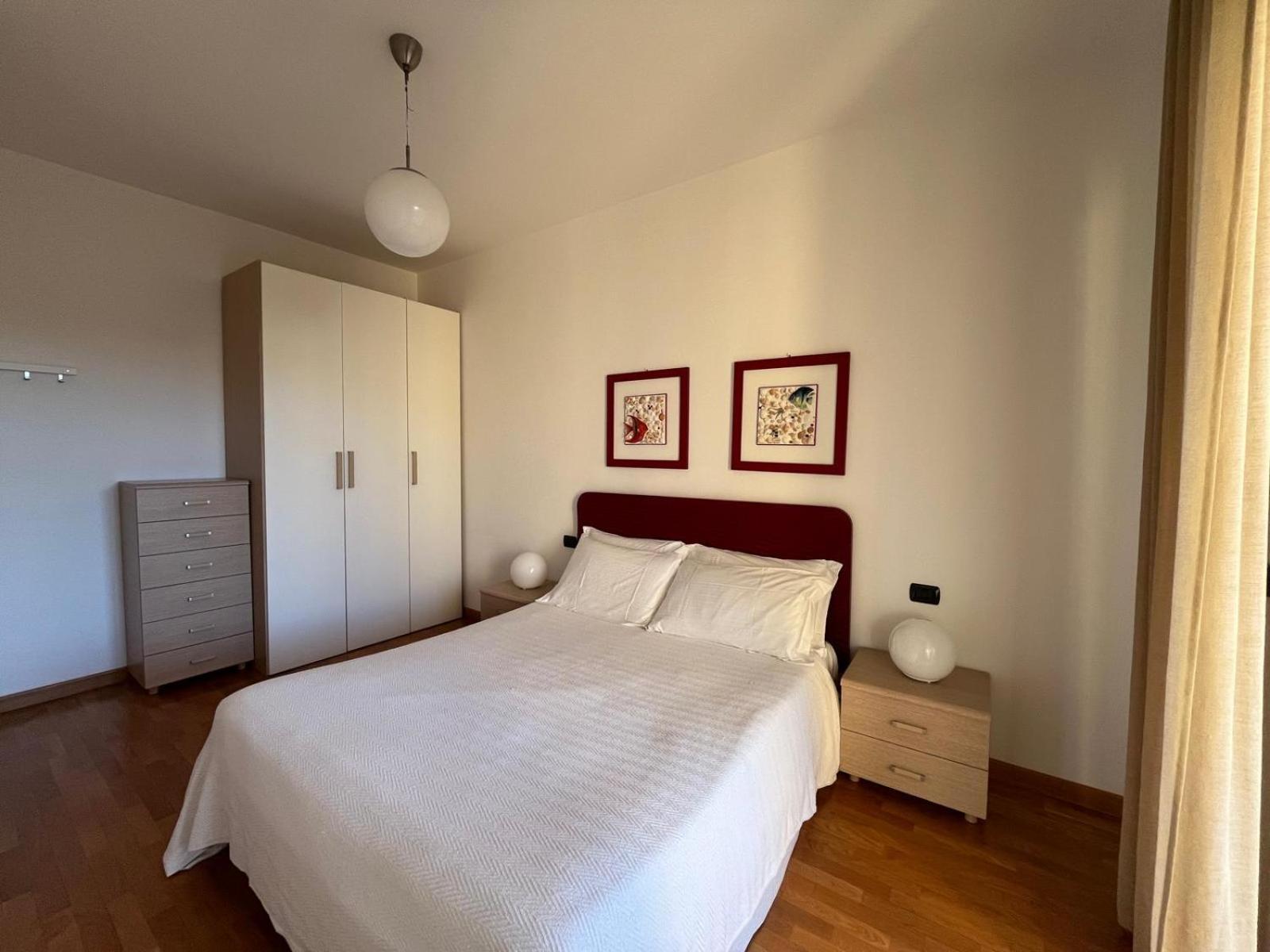Dea Apartments Albenga Bagian luar foto