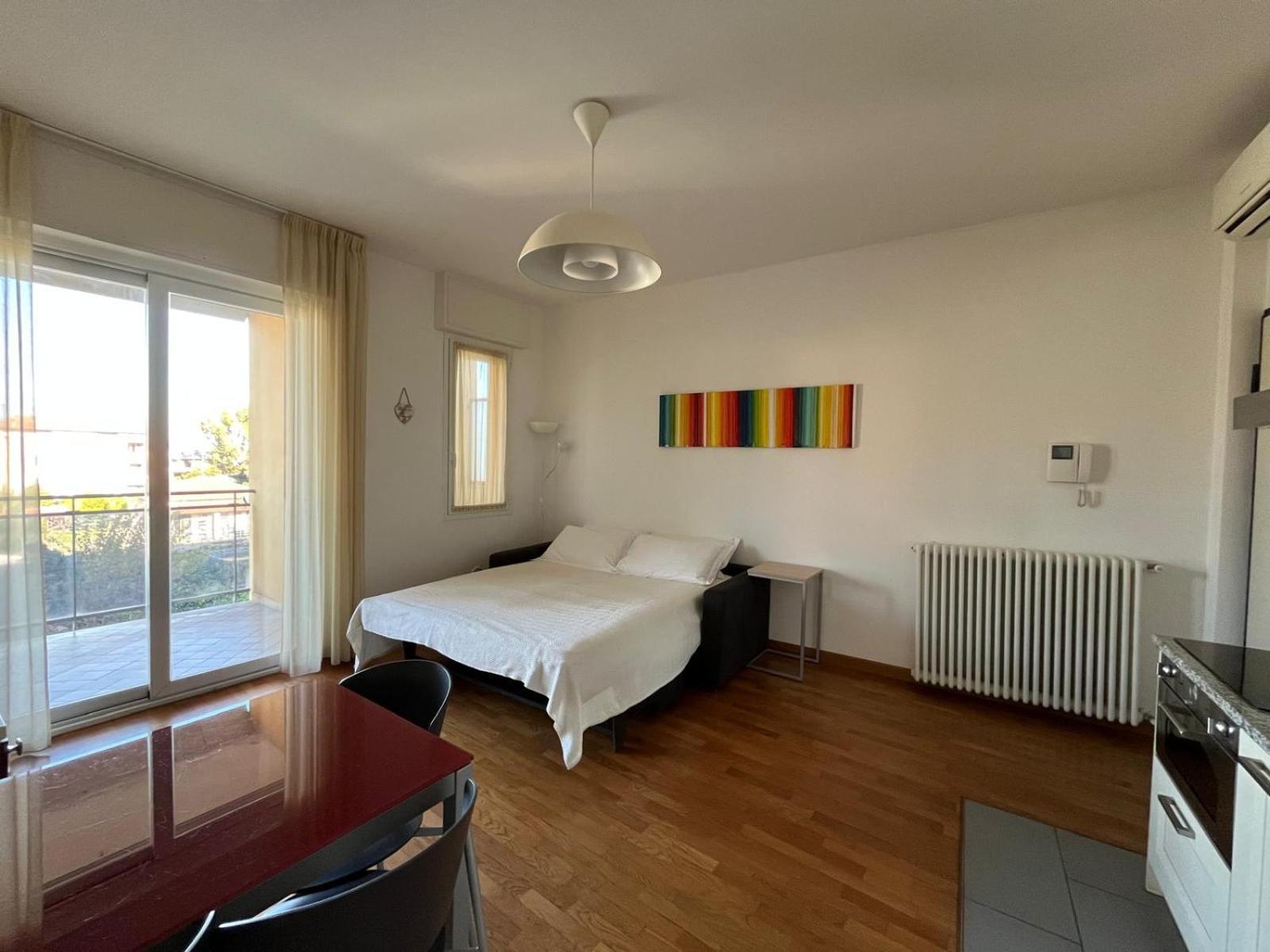 Dea Apartments Albenga Bagian luar foto